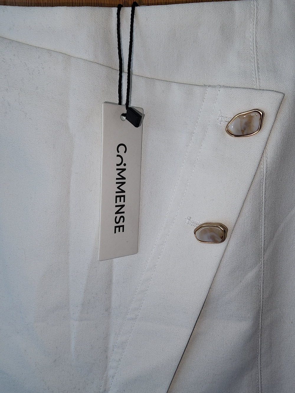 NWT $31 Commense Cream Asymmetric Mini Skirt with Gold Accent Buttons Large - Picture 7 of 10